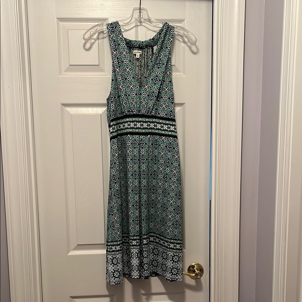 Max Studio Green and Navy Blue Patterned Midi Dress